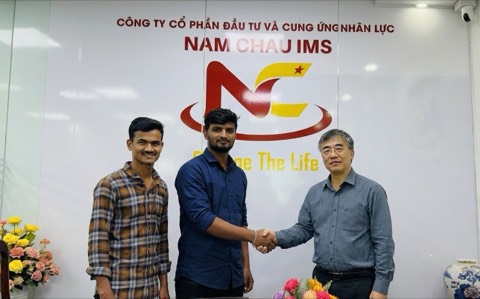 Tiếp đón ứng viên tại văn phòng Năm Châu IMS